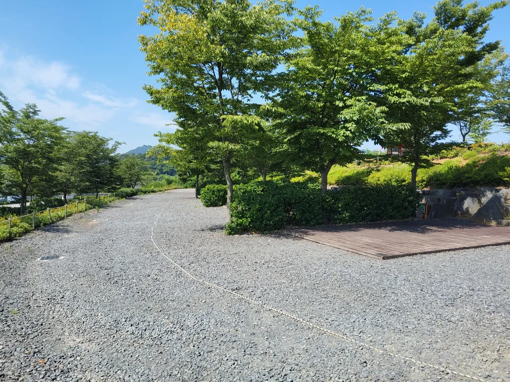 B-10 이미지 3